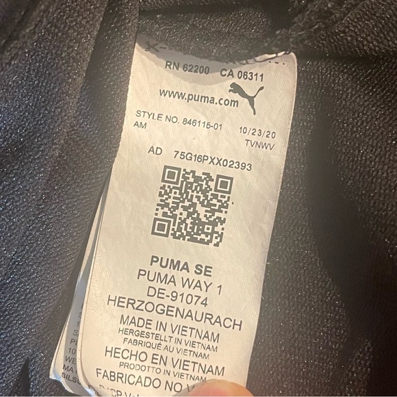 Puma Women's Size XL Black Hoodie Sweater Long Sleeve Casual Activewear - Picture 8 of 9